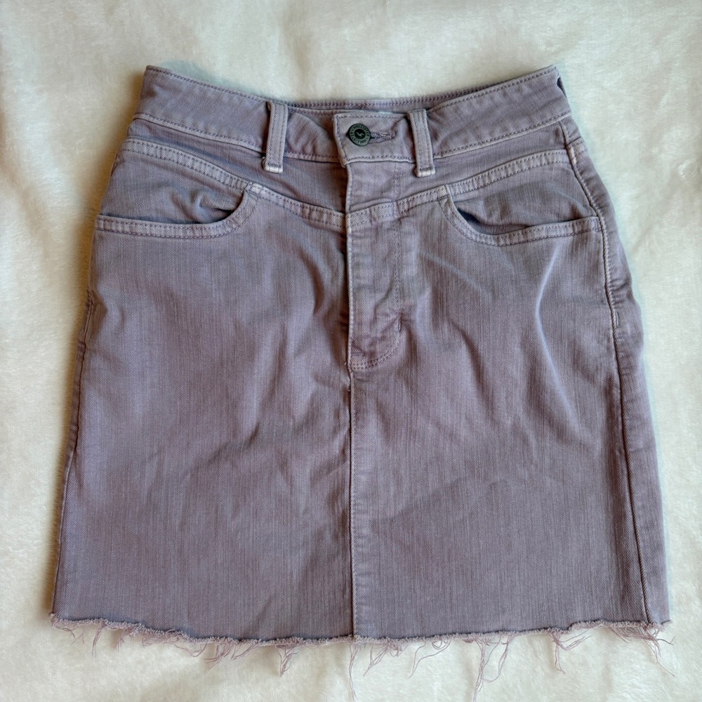 Hollister Ultra High Rise Denim Mini Skirt Purple Raw Hem Size 1